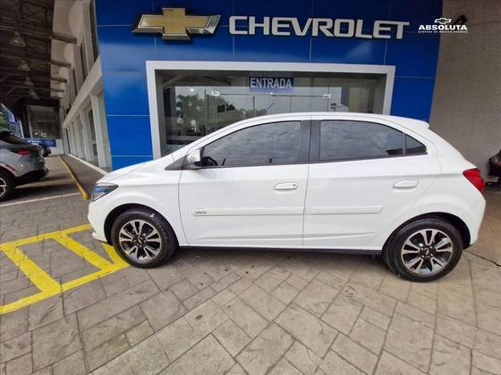 CHEVROLET ONIX 1.4 MPFI LTZ 8V FLEX 4P AUTOMÁTICO